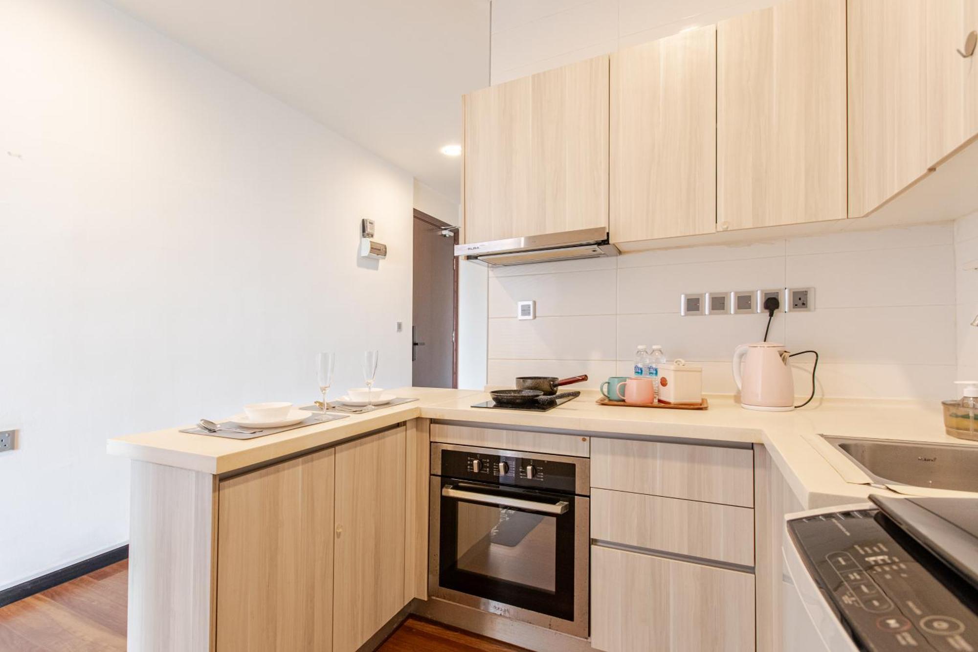 Paragon Suites Studios With Private Jacuzzi Near Ciq Rts Джохор-Бару Екстер'єр фото