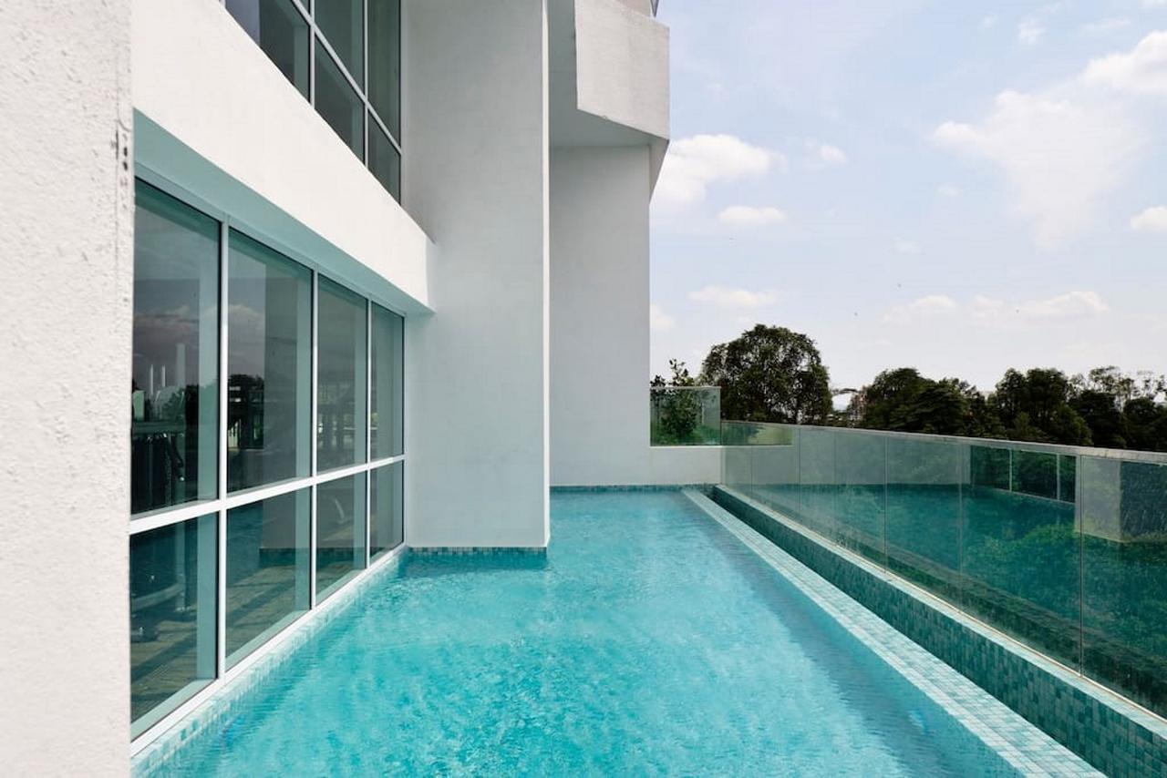 Paragon Suites Studios With Private Jacuzzi Near Ciq Rts Джохор-Бару Екстер'єр фото
